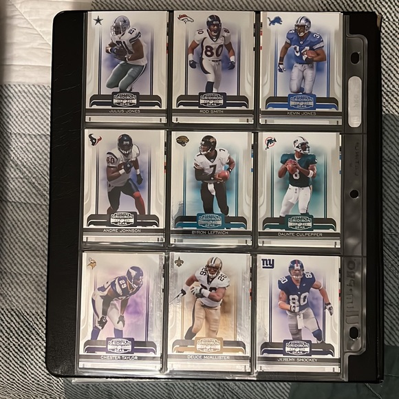 2006 Football Card Lot - Picture 3 of 9